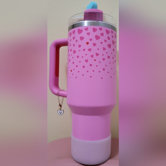 Stanley Pink Heart Quencher H2.0 40oz 2024 Valentine's Day Target Tumbler - Picture 4 of 8